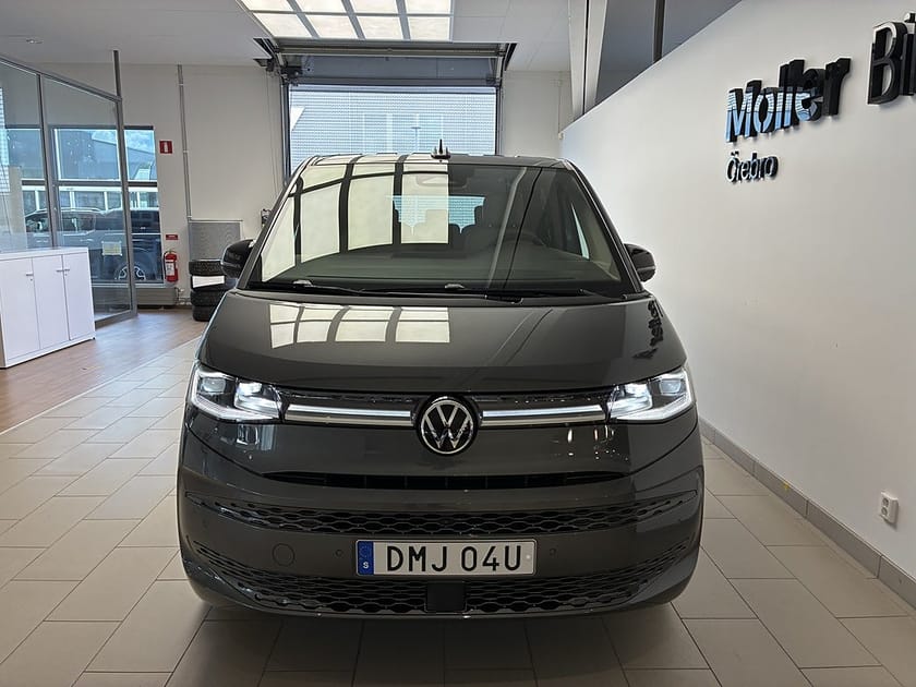 Bild 2 av Volkswagen Multivan eHybrid 4M T7 STYLE LÅNGT ÖVERHÄNG