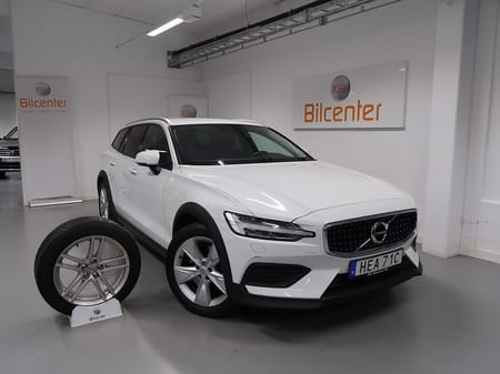 Volvo V60 Cross Country D4 AWD V-Däck ingår Drag-Värmare-VoC-Pilot-AdaptivFH-BT