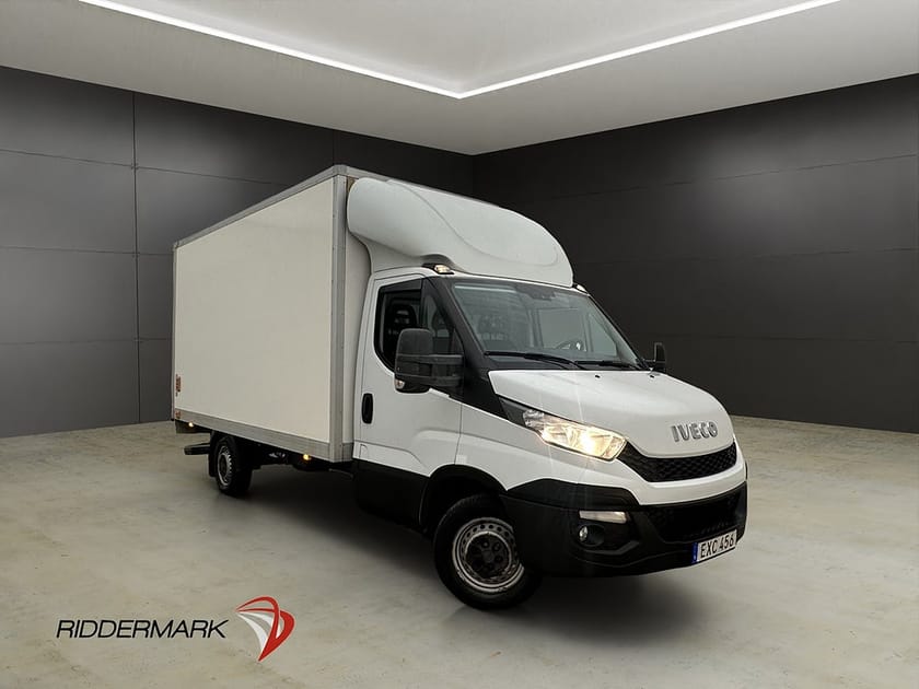 Bild 1 av Iveco Daily 35-170 Chassis Cab 350 BAKGAVELLYFT Värmare B-Kamera 3-Sits Moms