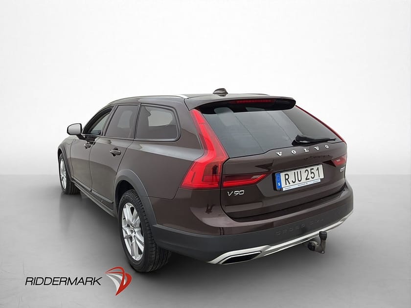 Bild 5 av Volvo V90 Cross Country D5 AWD 235hk Inscription Värm Drag