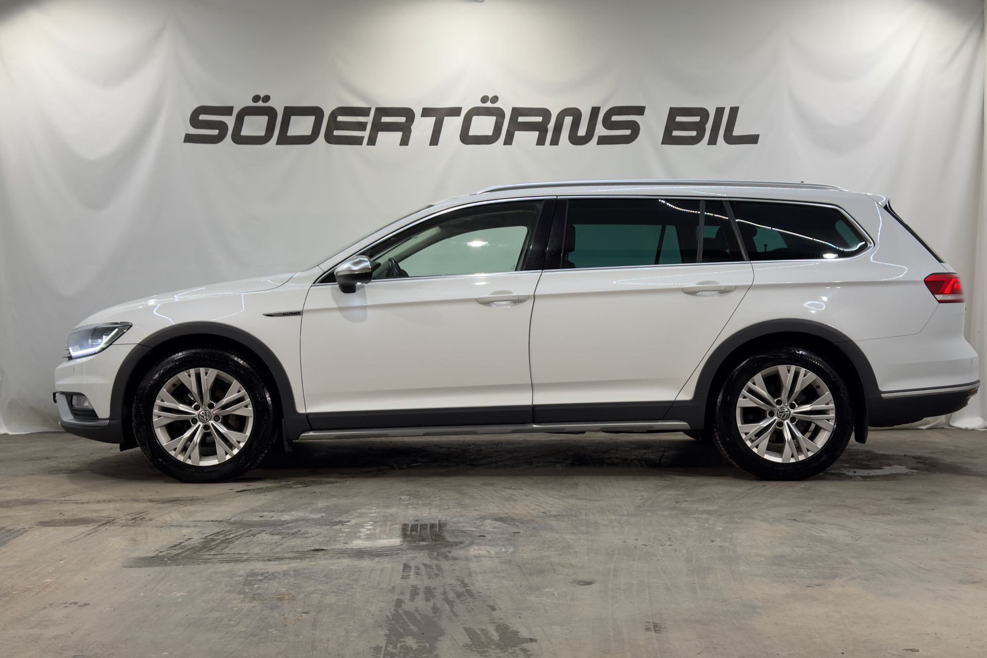Volkswagen Passat 2019, bild 3/10
