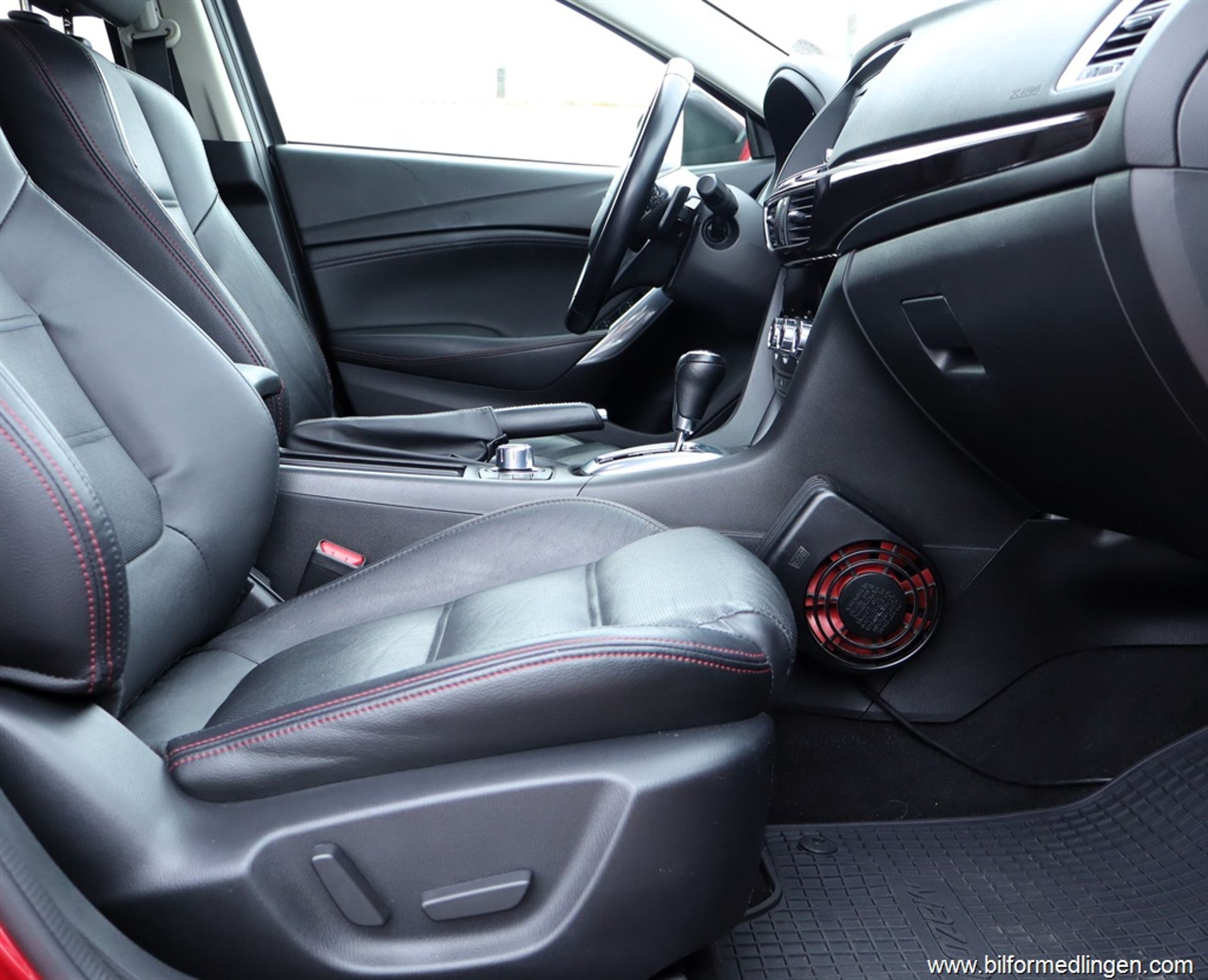 Mazda 6 2.5 1V FWD 192hk 2015, photo 5/10
