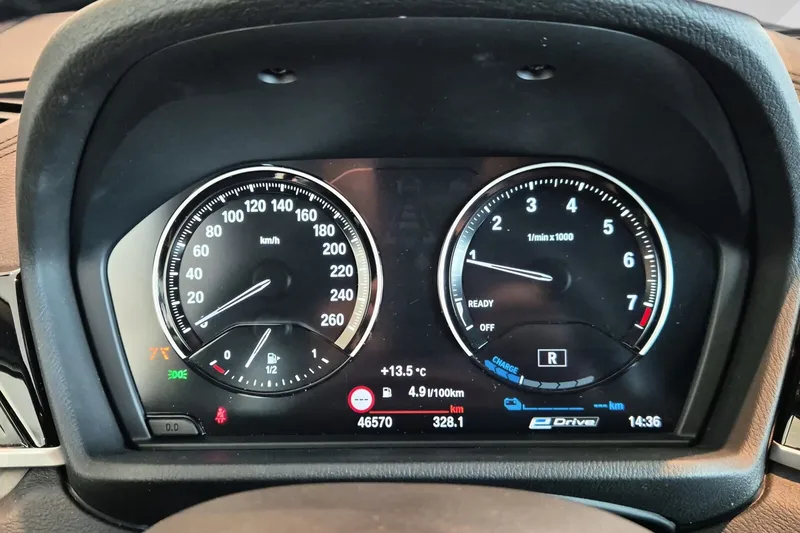BMW X1 xDrive25e bilde 13