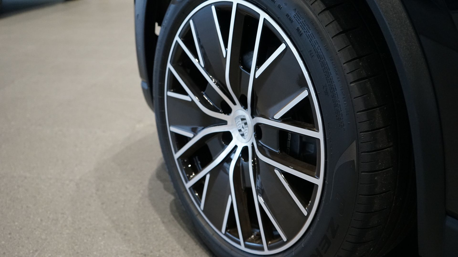 Porsche Macan 4 2024, bild 4/18