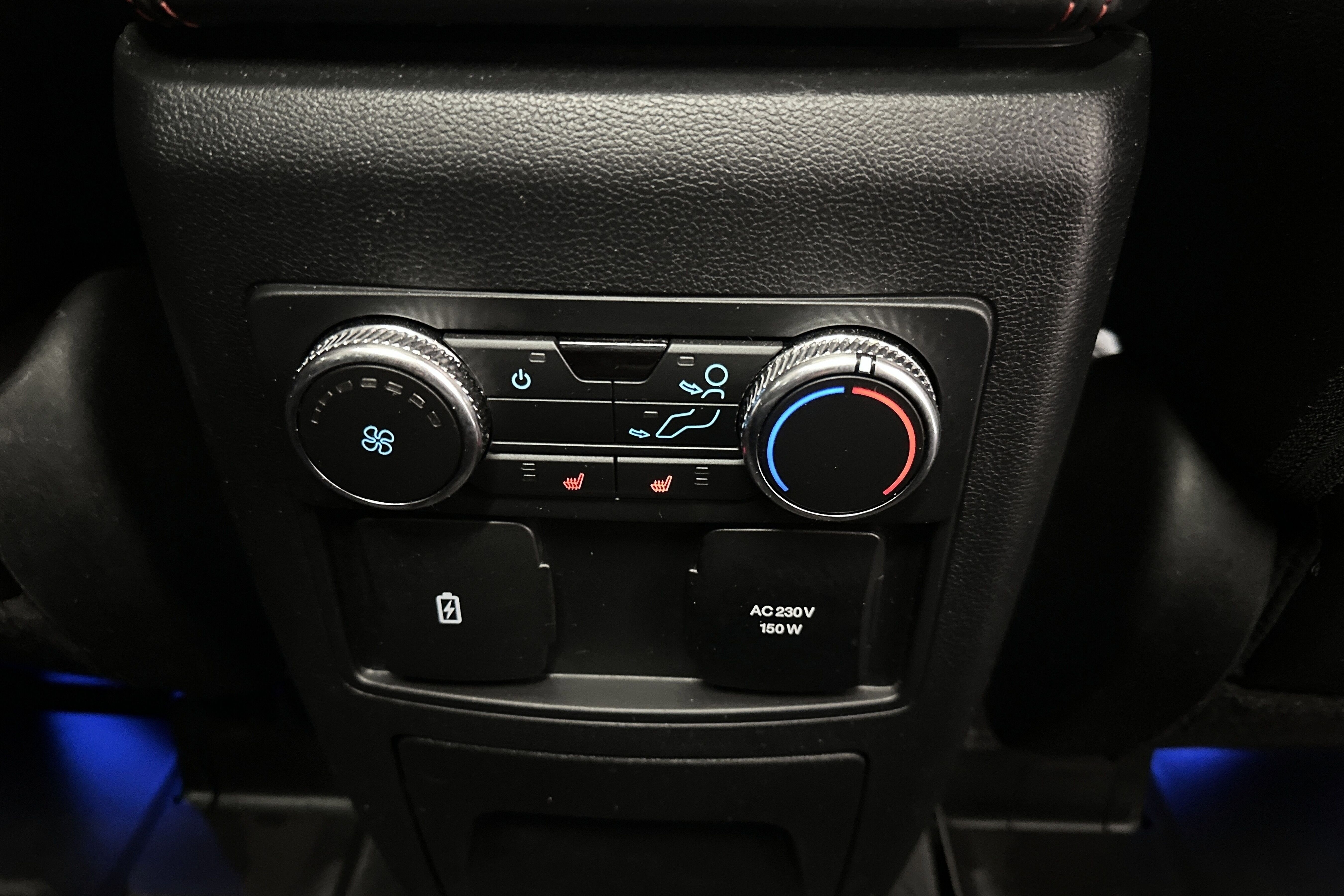 Ford Explorer Plug-In Hybrid bilde 11