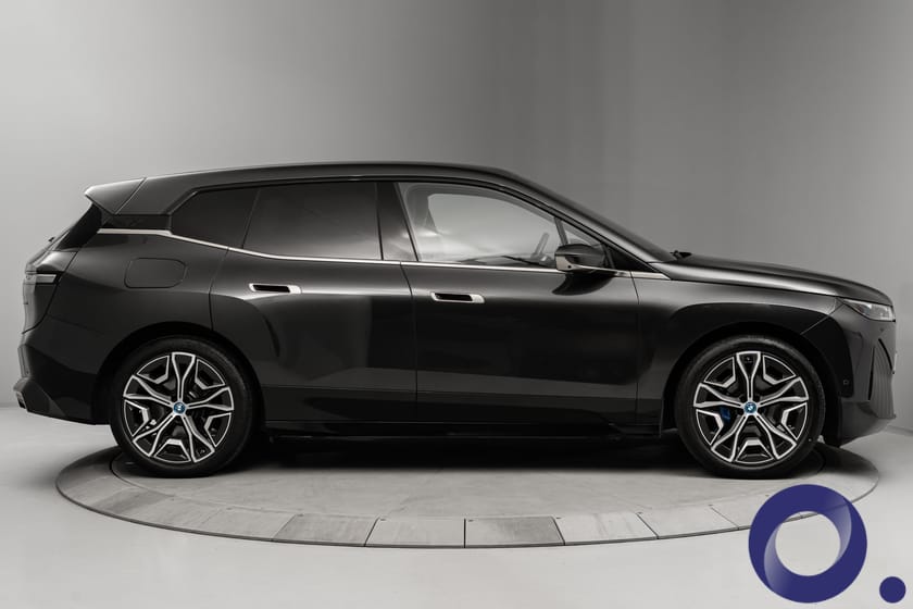 Bilde 5 av BMW iX xDrive40 | Laserlys | Sky Lounge | 4-hjulsstyring