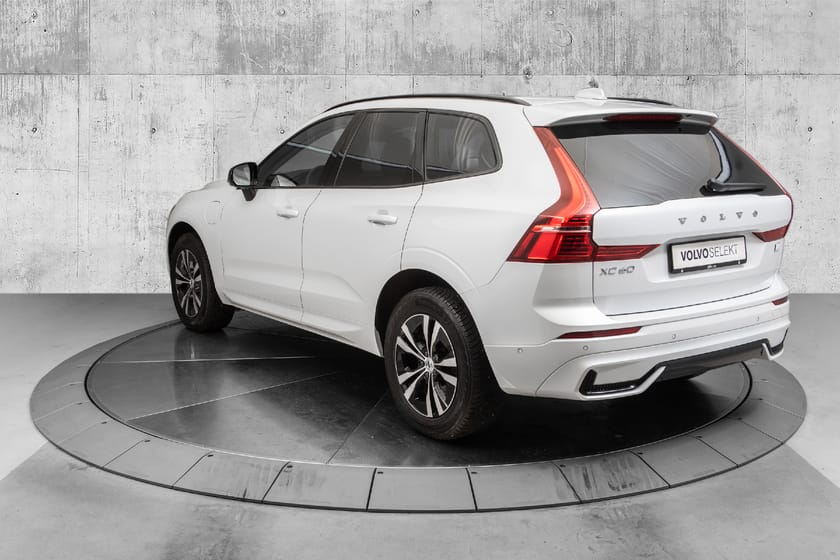 Bilde 5 av Volvo XC60 T8 Ultimate Dark Hengerfeste/H&K/360/HUD