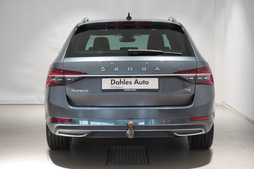Bilde 5 av Škoda Superb iV Combi