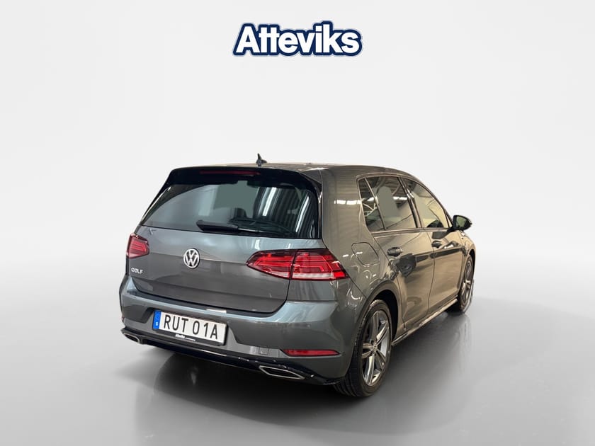 Bild 4 av Volkswagen Golf R-line exteriör interiör / Parkeringsvärmare / Plu