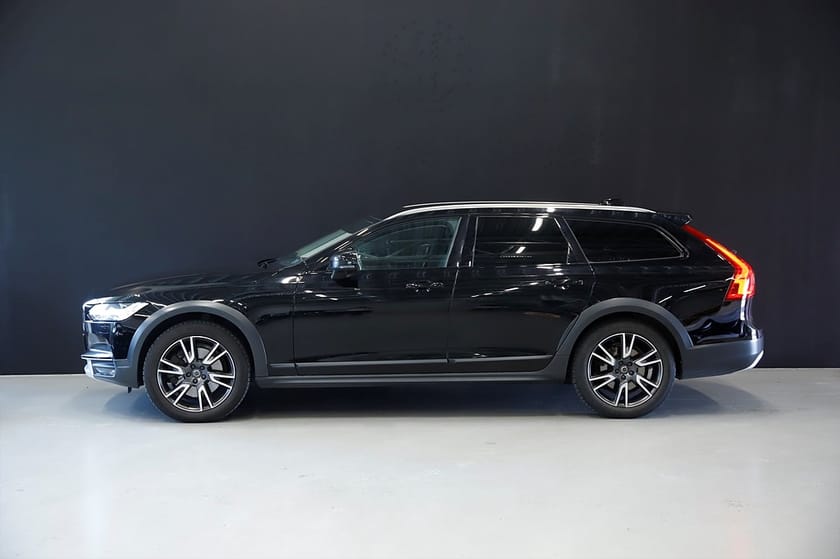 Bild 3 av Volvo V90 Cross Country D4 AWD Geartronic, 190hk, 2018