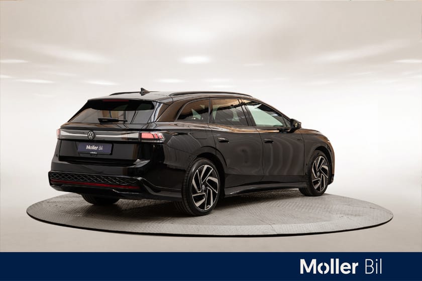 Bilde 5 av Volkswagen ID.7 GTX Tourer