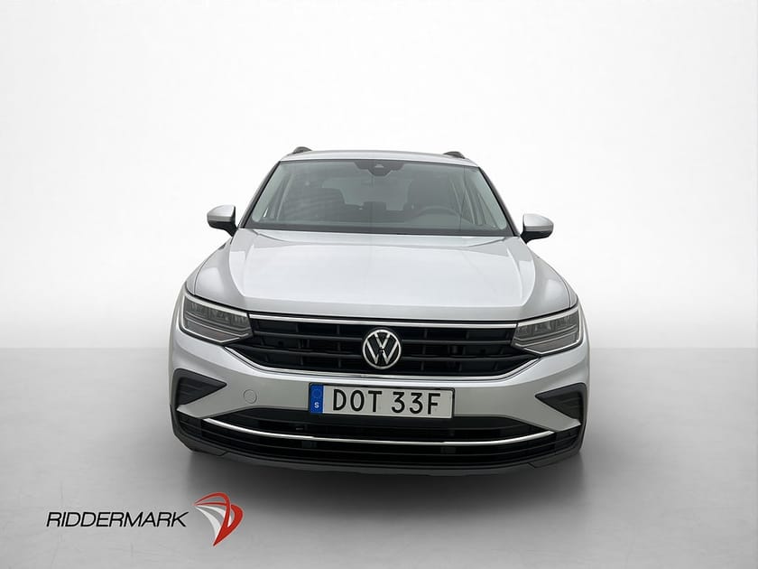 Bild 2 av Volkswagen Tiguan 150hk Värmare CarPlay Rattvärm Drag