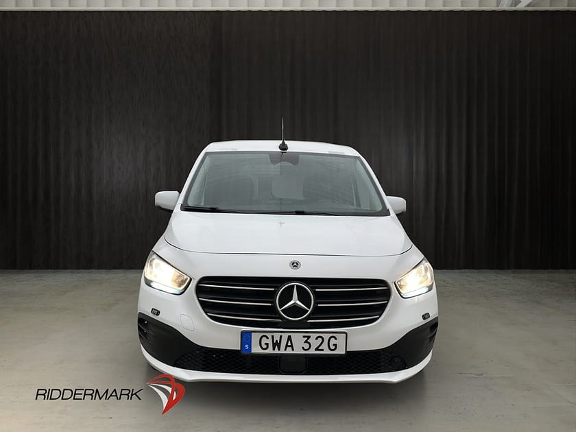 Bild 5 av Mercedes-Benz T 180 Style M/K-Värmare B-Kamera CARPLAY Moms