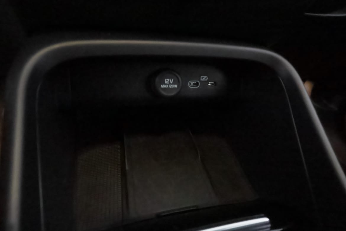 Volvo XC40 2023 - miniatyr 21