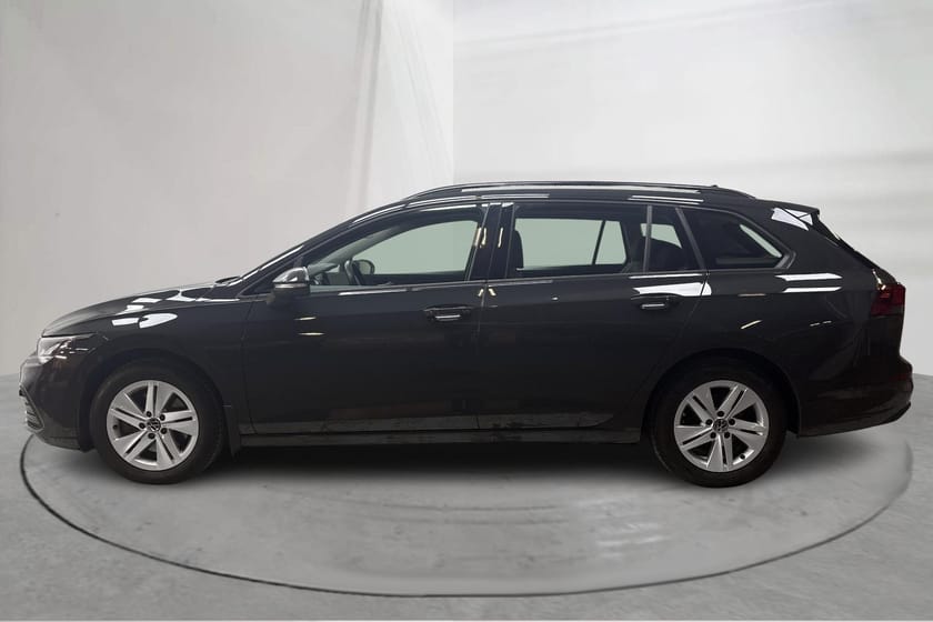 Bild 2 av Volkswagen Golf Sportscombi VIII 2.0 TDI (115hk)