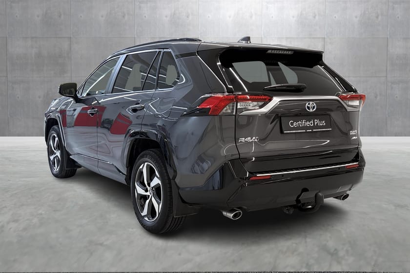 Bilde 3 av Toyota RAV4 Plug-in Hybrid 2.5l, AWD, Plug in, Active Tech, H.feste, 1 eier