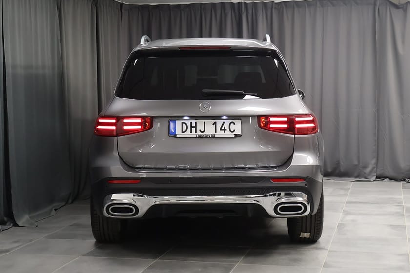 Bild 4 av Mercedes-Benz GLB 200 AMG Advanced Plus Värmare Drag 7-sits 360 MOMS