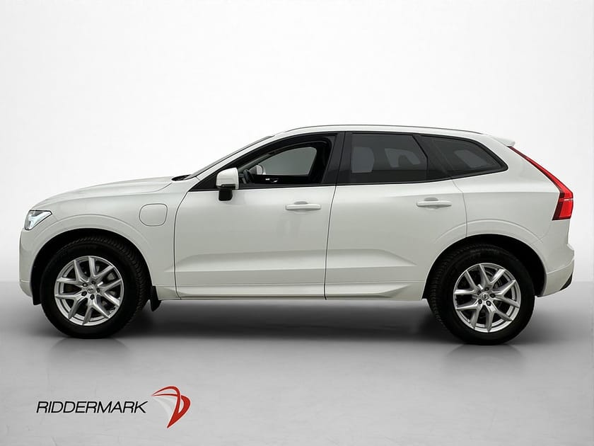 Bild 5 av Volvo XC60 T8 AWD Momentum Pano VOC Värmare Kamera Navi Drag
