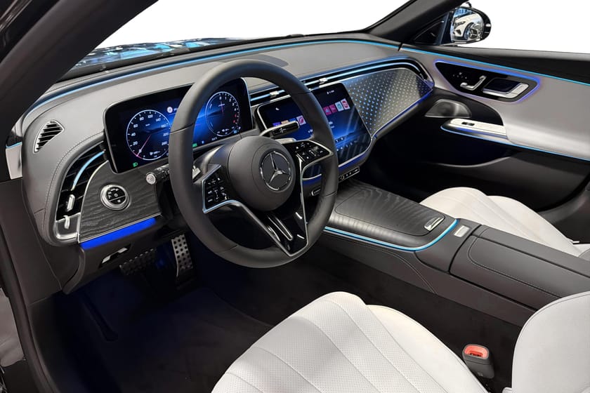 Bild 5 av Mercedes-Benz E 300 de 4MATIC All-Terrain 4M | Avantgarde | 360 | Pano| Nightpaket | Drag
