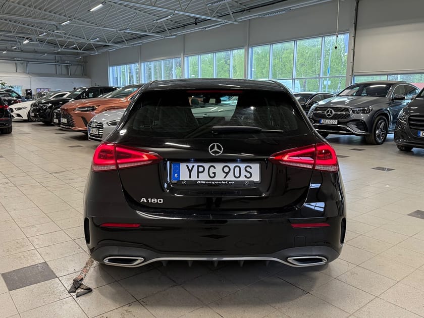 Bild 4 av Mercedes-Benz A 180 AMG Line, Backkamera, Led