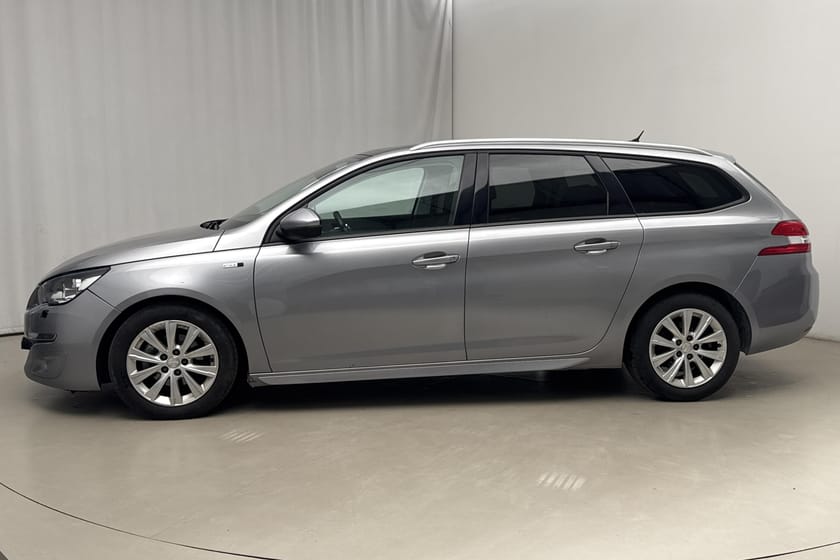 Bild 2 av Peugeot 308 SW BlueHDi (120hk) Active GPS Backkamera