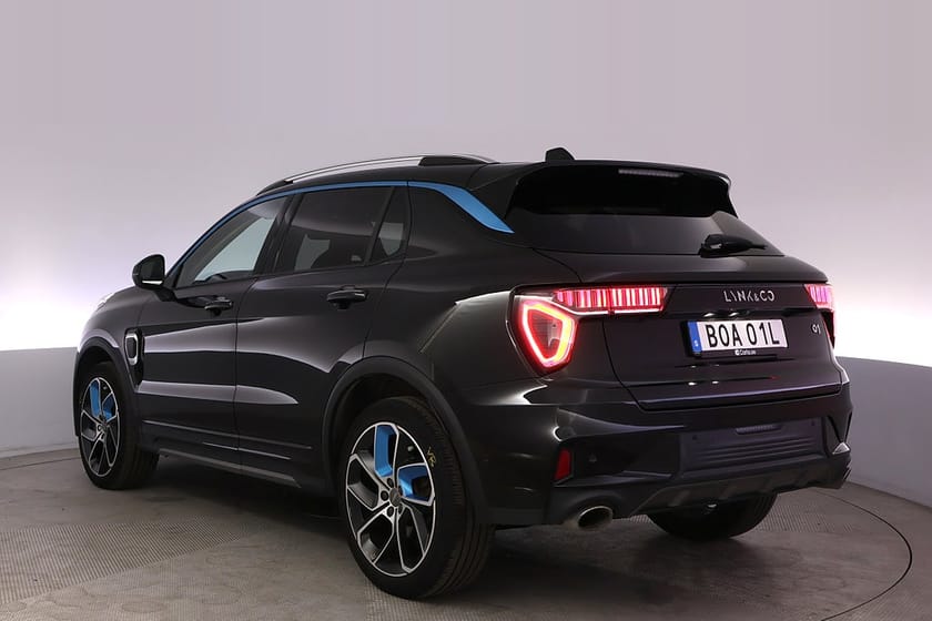 Bild 4 av Lynk & Co 01 PHEV Pano 360 Adap Farth Infinity BLIS