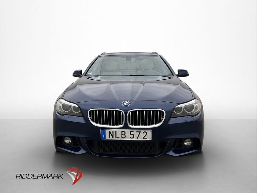 Bild 2 av BMW 520d xDrive Touring 190hk M-Sport Drag Pano H/K Skinn