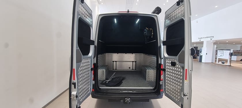 Bild 5 av Volkswagen Crafter Kombi lång hjulbas 2.0TDI 177HK Automat - Se byggnation!