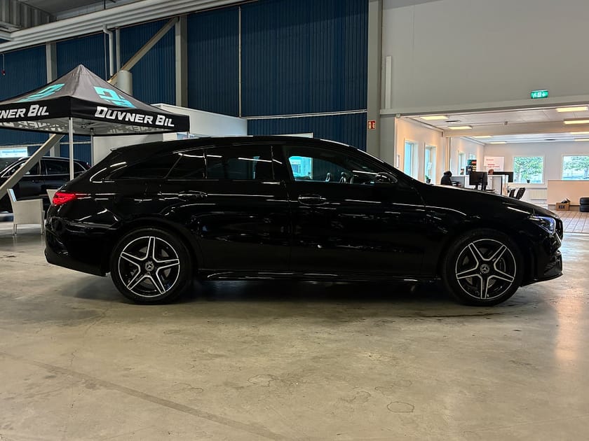 Bild 2 av Mercedes-Benz CLA 250 e Shooting Brake SB AMG Night | Värmare | Widescreen | Burmester®