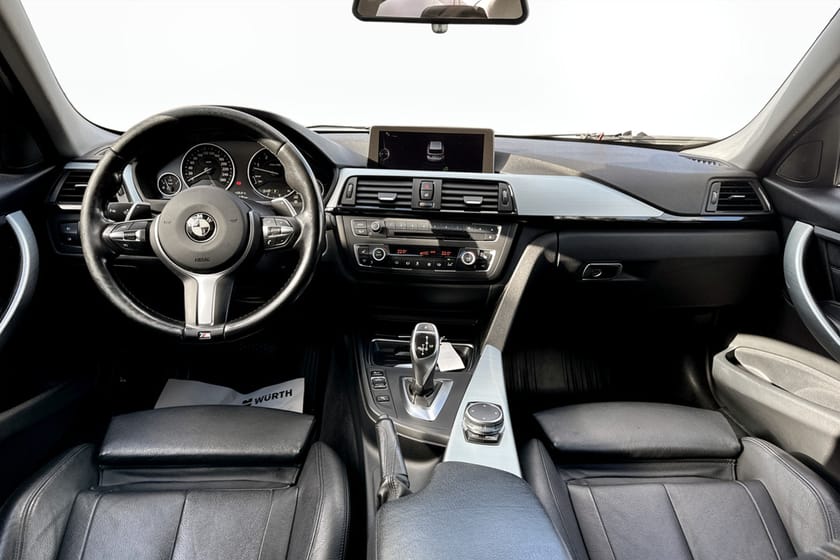 Bild 4 av BMW 335d xDrive Touring Steptronic 313hk