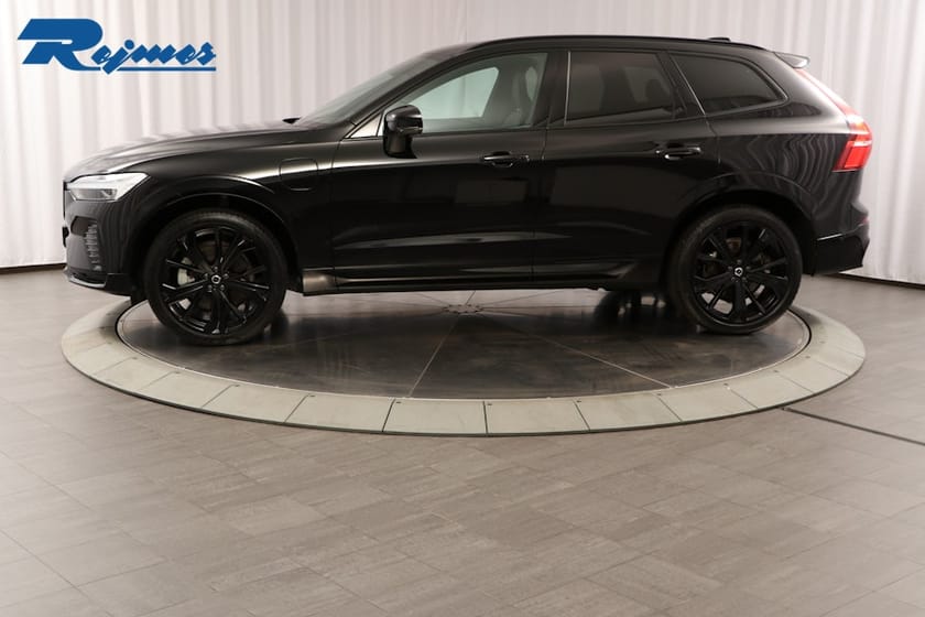 Bild 3 av Volvo XC60 T6 Plus Black Nordic Edition