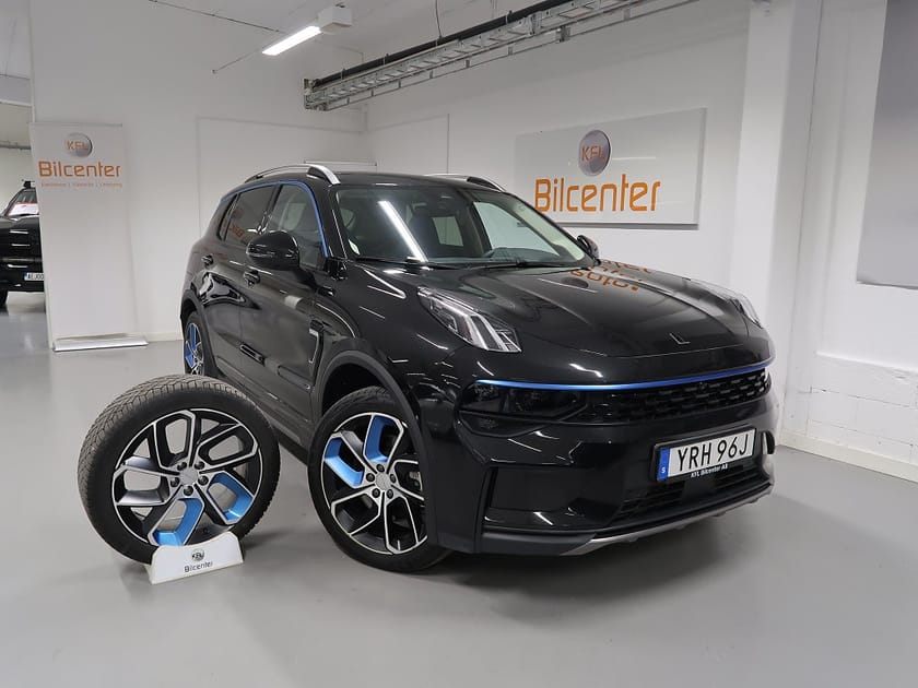 Bild 1 av Lynk & Co 01 PHEV V-Däck ingår 360°-Infinity-Pano-Elstol-Navi-CarPla