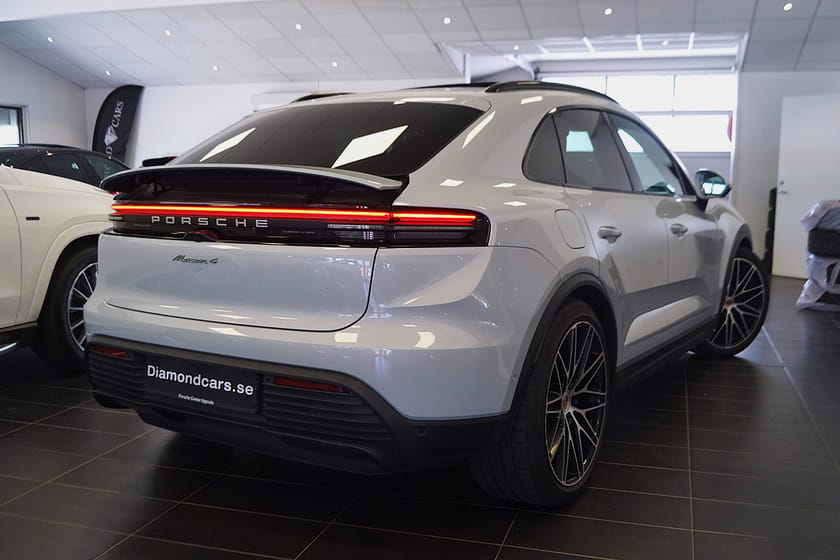 Bild 4 av Porsche Macan 4 4 Euro 6 B-kamera BOSE Navi
