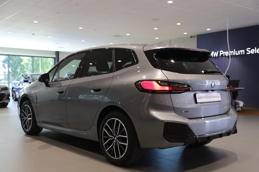 Bild 5 av BMW 225e xDrive Active Tourer // M Sport // Adaptiva Ljus