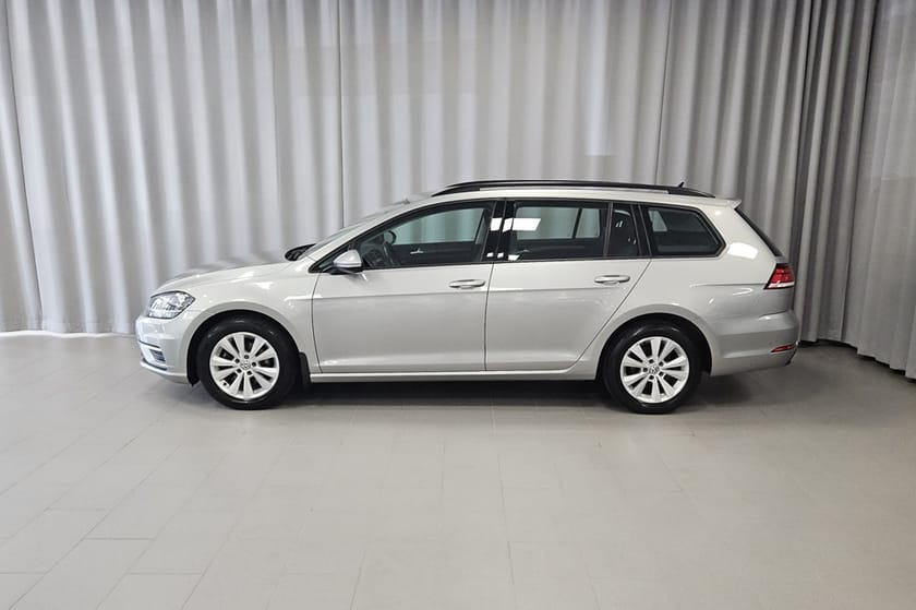 Bild 2 av Volkswagen Golf Sportscombi 1.0 TSI 110HK DSG Aut