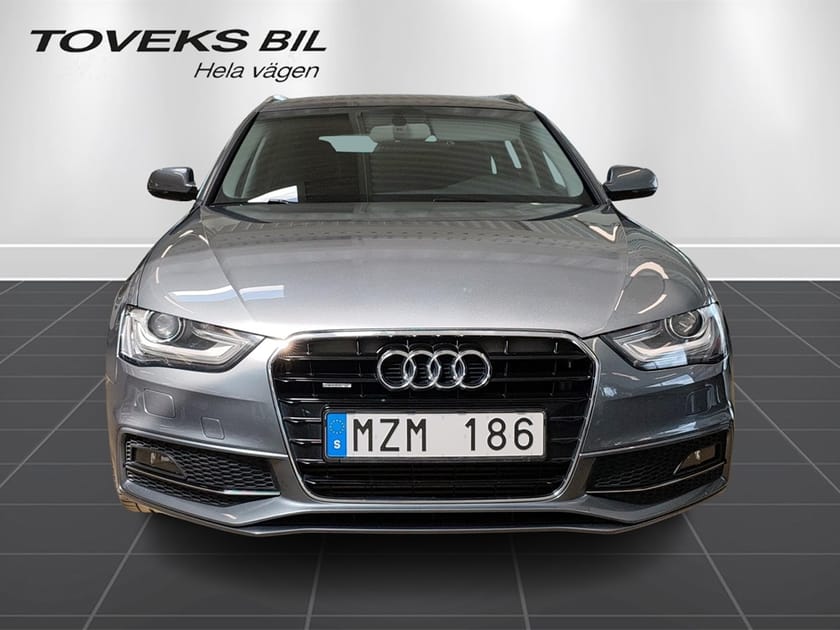 Bild 2 av Audi A4 Avant 2.0 TFSI Q 211 hk S-Line/Drag/Alcantra