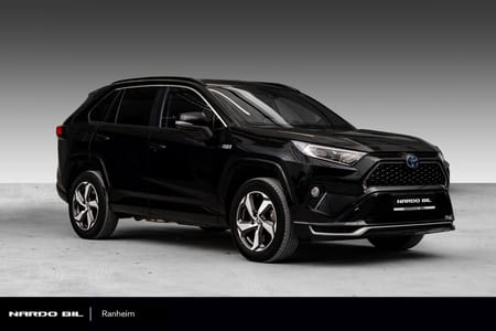 Toyota RAV4 Plug-in Hybrid AWD Active Tech/Krok/ACC/Kamera/Skinn
