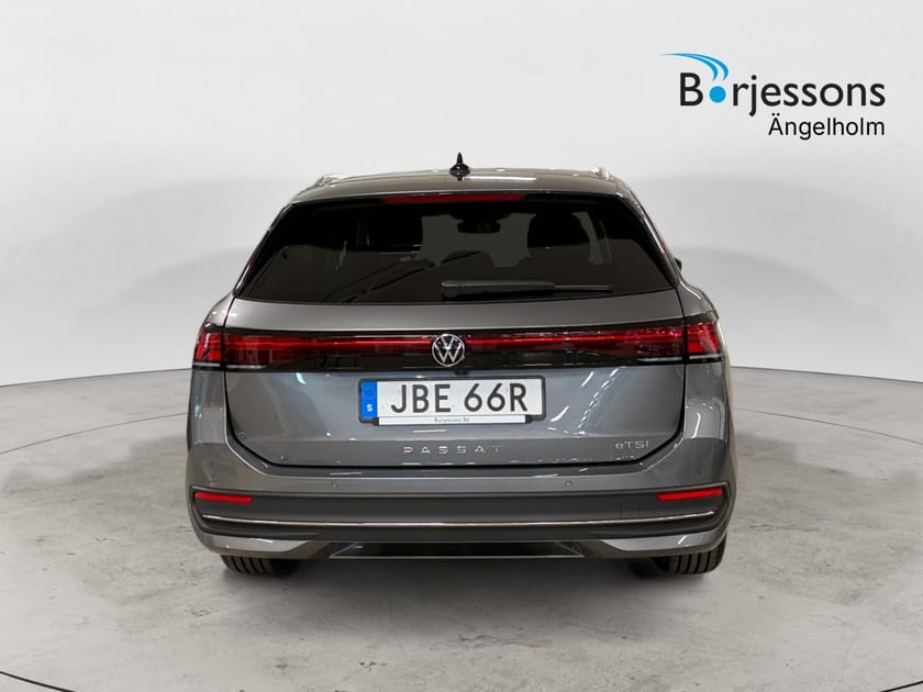 Bild 4 av Volkswagen Passat Sportscombi 1.5 eTSI 150 HK DSG Drag Värm