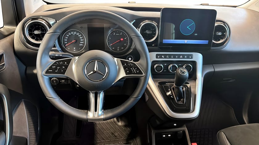 Bild 4 av Mercedes-Benz T 180 d T-KLASS 180D L1