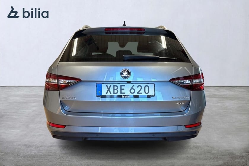 Bild 5 av Škoda Superb Kombi L&K 2.0TDI 4x4 DSG,190hk/Drag/B-kam