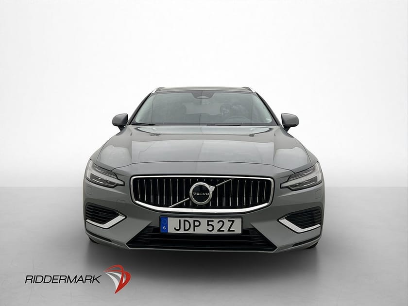 Bild 2 av Volvo V60 T6 350hk AWD Core Värmare MOMS Kamera Adaptiv Drag