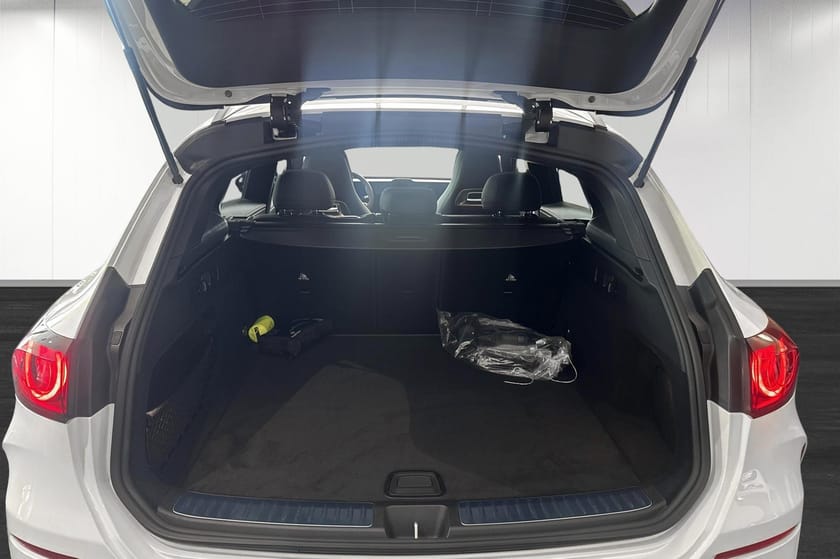 Bild 5 av Mercedes-Benz GLC EQ 400 4MATIC / Advanced Edition