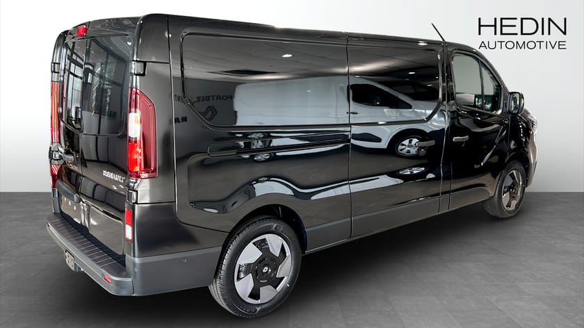 Bild 3 av Renault Trafic Skåpbil L2H1 NORDIC LINE 150HK AUT - 2xdörr - Värmare/isolerat skåp
