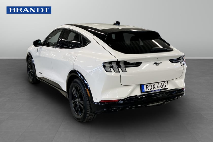 Bild 2 av Ford Mustang Mach-E Long Range RWD, (91 kWh) 294 hk (216kWh)
