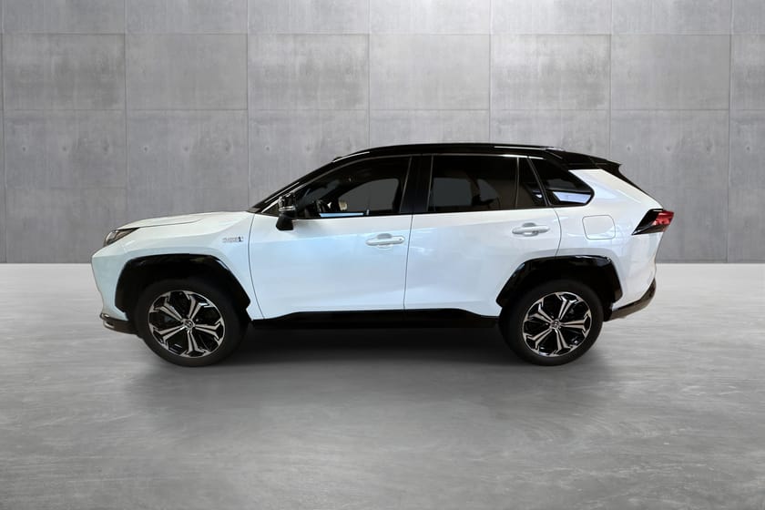 Bilde 2 av Toyota RAV4 Plug-in Hybrid 2.5 Bensin PH Automat AWD-i Executive Bitone