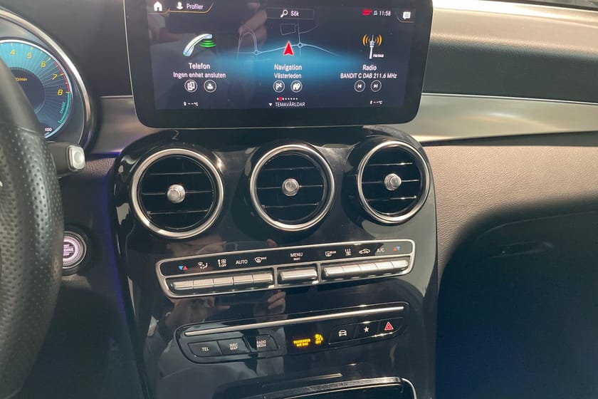 Bild 2 av Mercedes-Benz GLC 300 e 4MATIC 300e