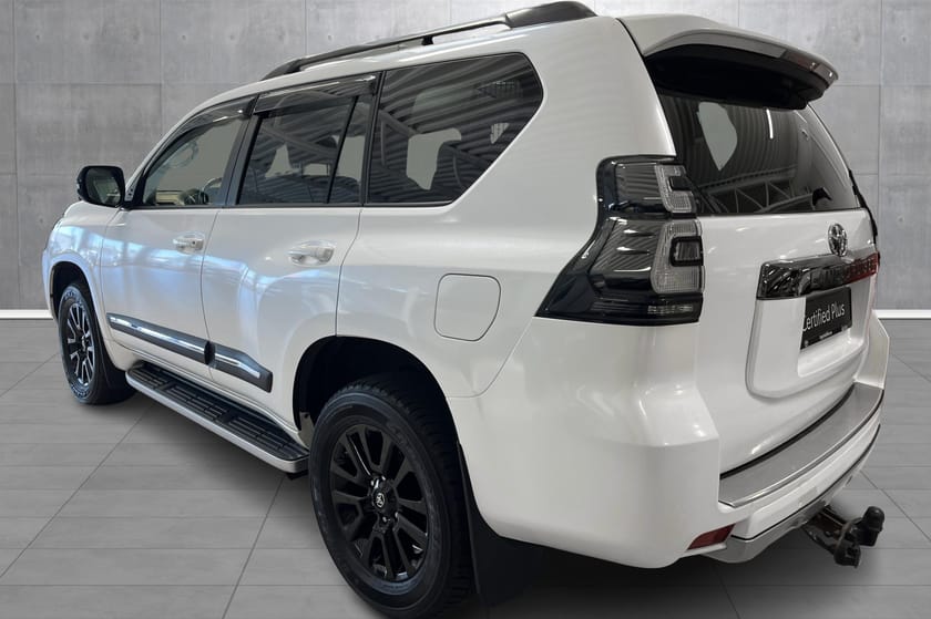 Bilde 3 av Toyota Land Cruiser 5-dørs C 2,8 GX  . R. Kampanje 6,25% ved 35%EK