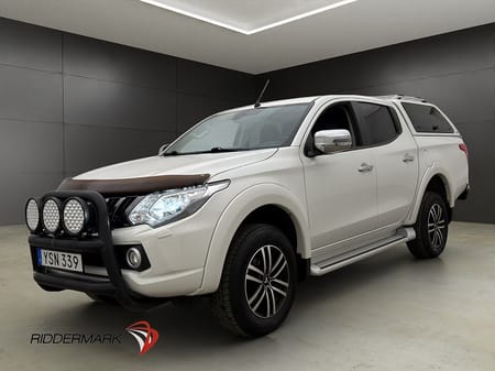 Mitsubishi L200 Dubbelhytt 181hk 4WD Dragkrok Diff Kamera Skinn Moms