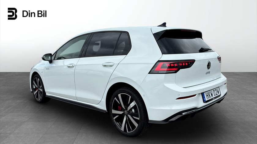 Bild 3 av Volkswagen Golf GTE 245 HK DSG6 PHEV Navi/Keyless/18 tum