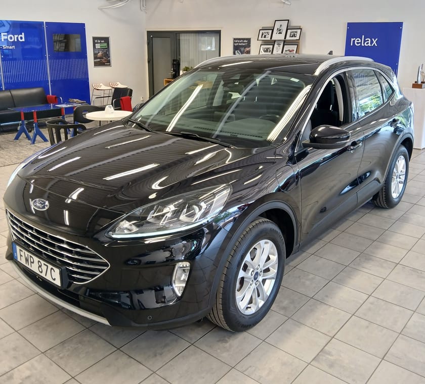 Bild 3 av Ford Kuga Plug-In Hybrid Backkamera Drag